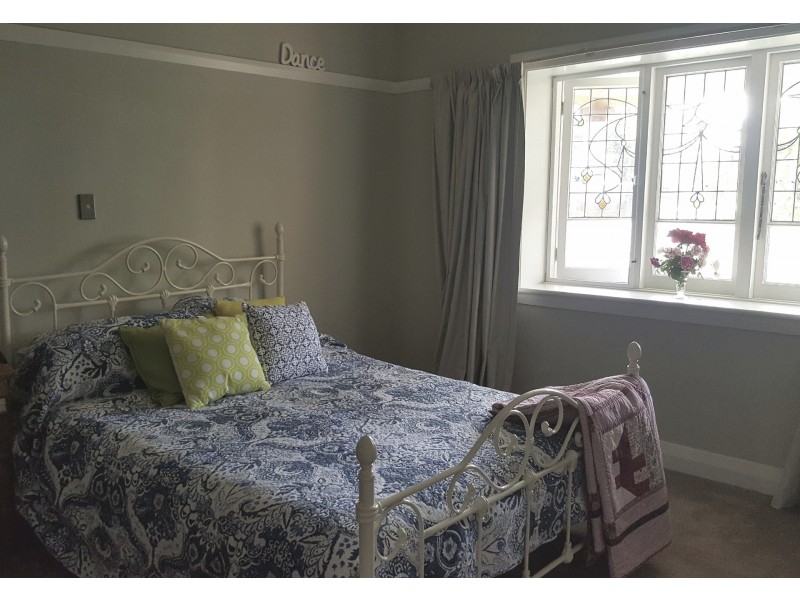 5 Lindsay Street, Blayney NSW 2799