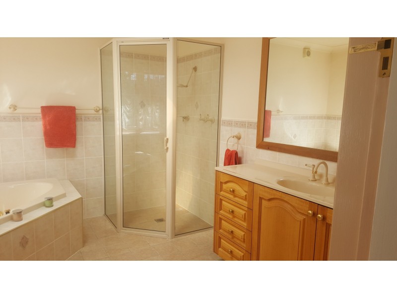 5 Lindsay Street, Blayney NSW 2799