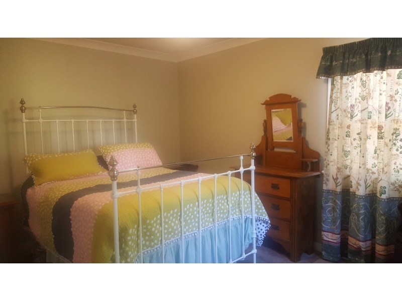 5 Lindsay Street, Blayney NSW 2799