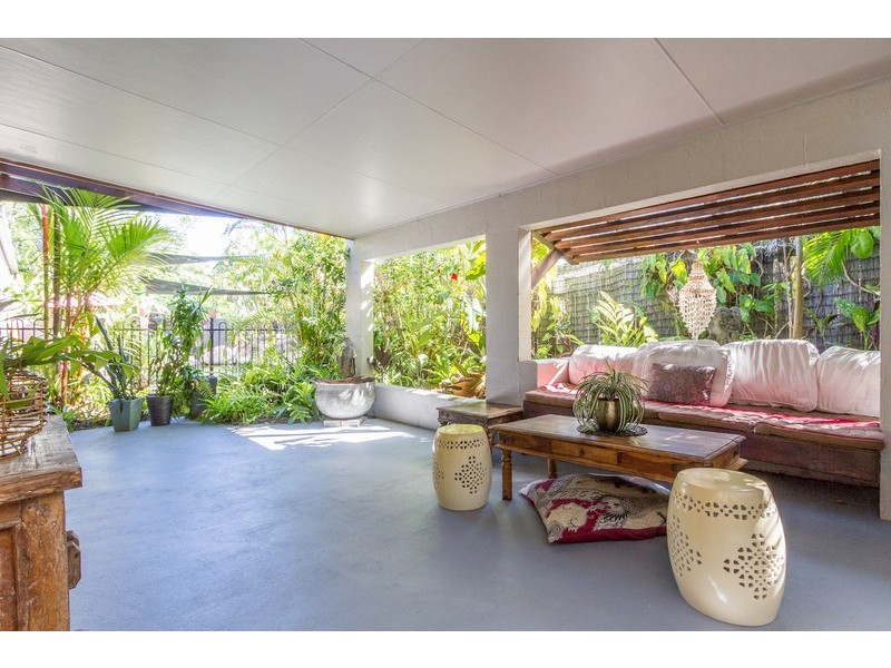 21 Rudder Street, Clifton Beach QLD 4879