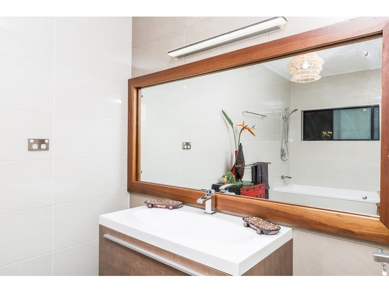 21 Rudder Street, Clifton Beach QLD 4879