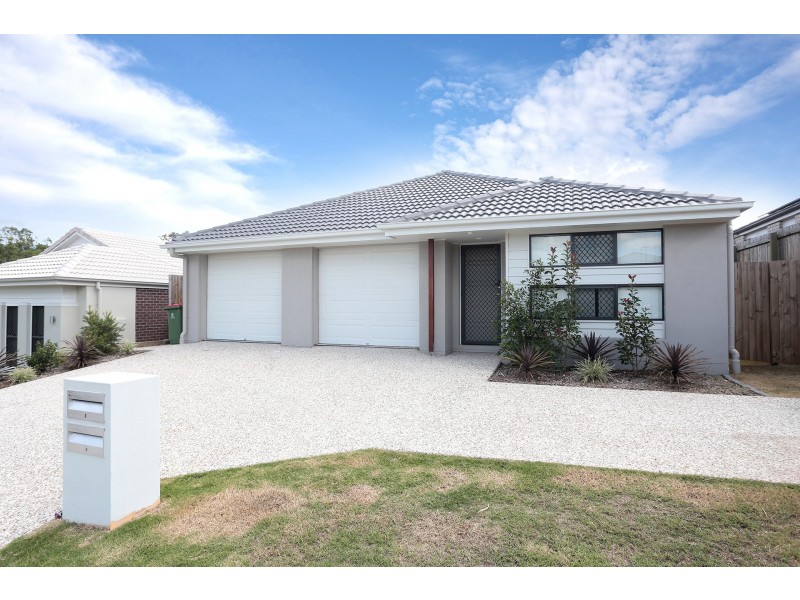 6 Melville Drive, Brassall QLD 4305