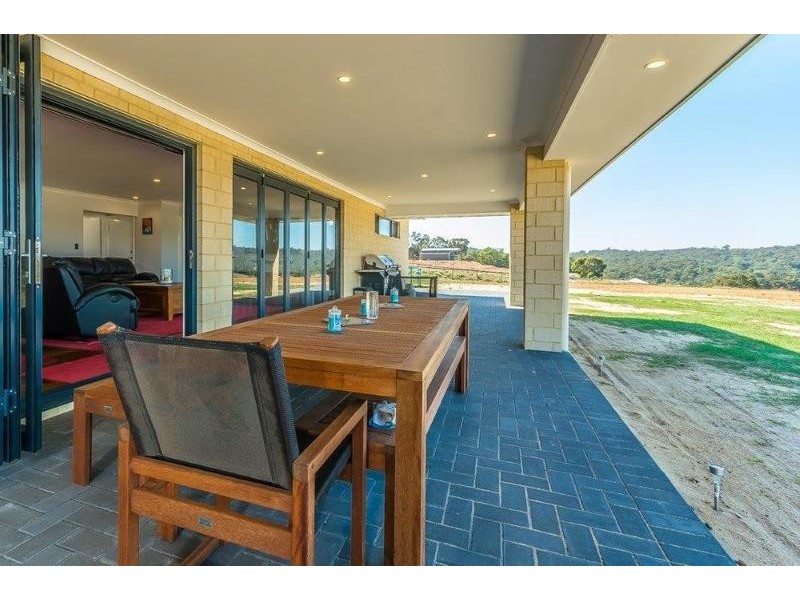 164 Citron Way, Lower Chittering WA 6084