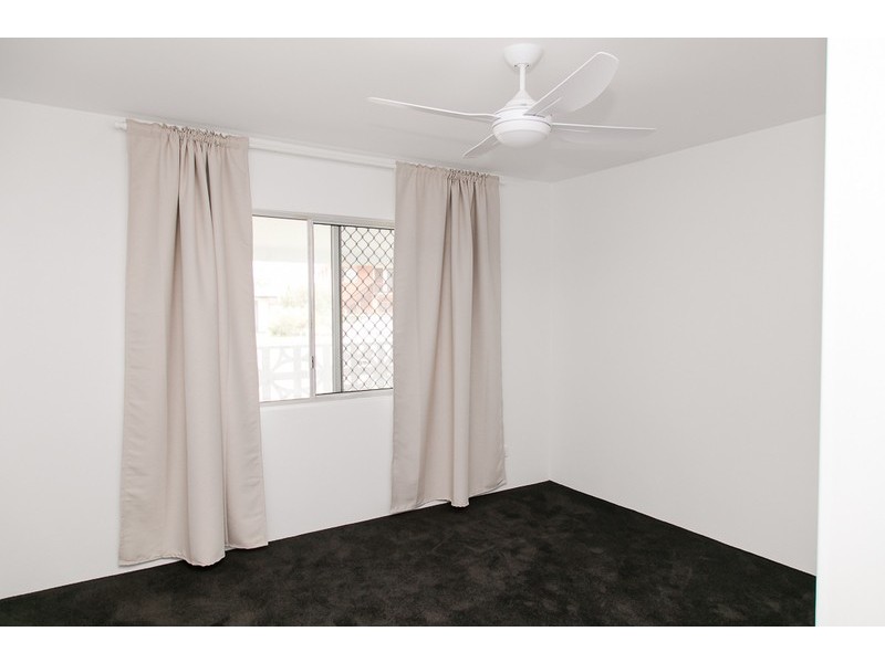 11 Nelson Street, Golden Beach QLD 4551