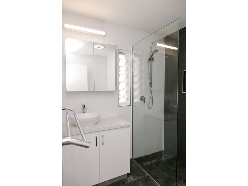 11 Nelson Street, Golden Beach QLD 4551