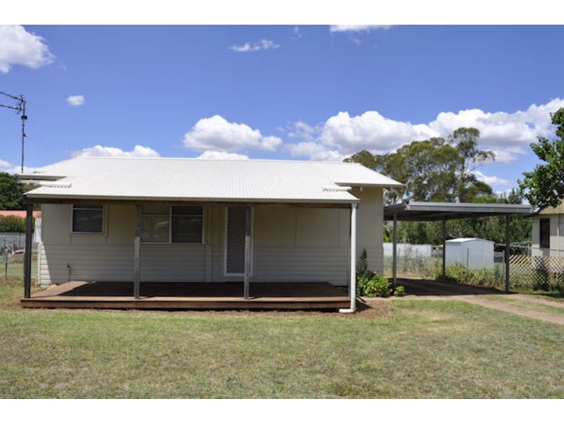 6 Hospital Street, Coolah NSW 2843