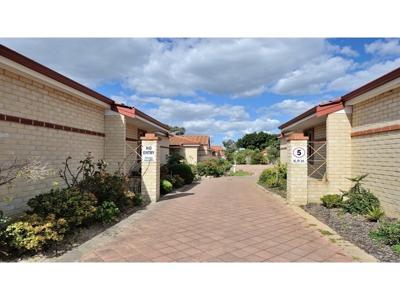 2/89 – 91 Kent Street, Rockingham WA 6168