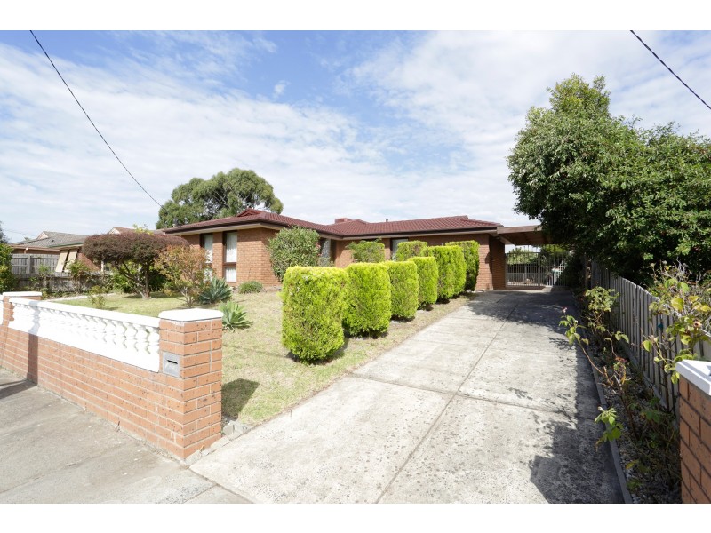 15 Rosella Avenue, Clarinda VIC 3169