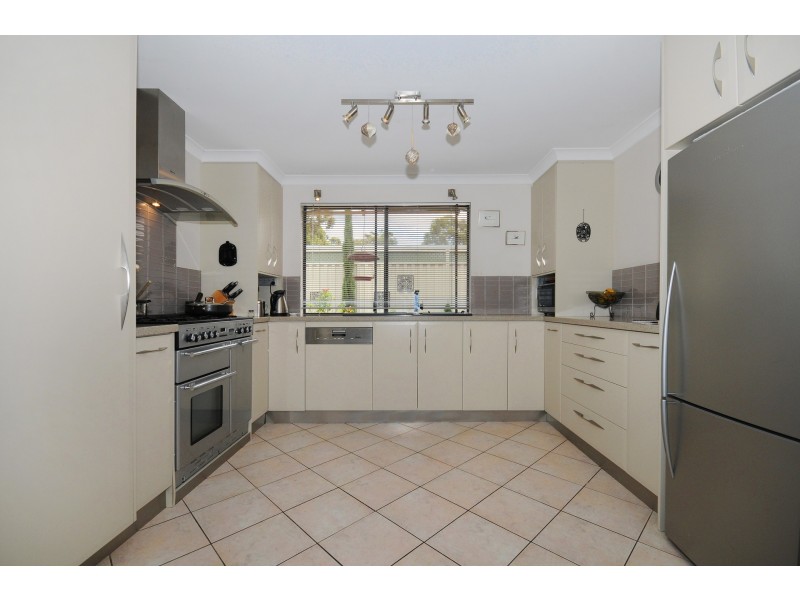 36 Grove Street East, Little Grove WA 6330