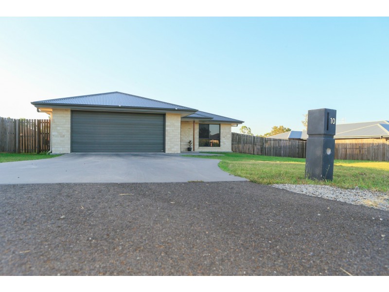 10 Kingfisher Drive, Oakhurst QLD 4650