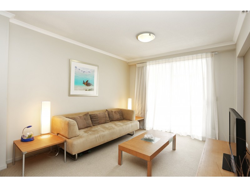 325/21 Cypress Avenue, Surfers Paradise QLD 4217