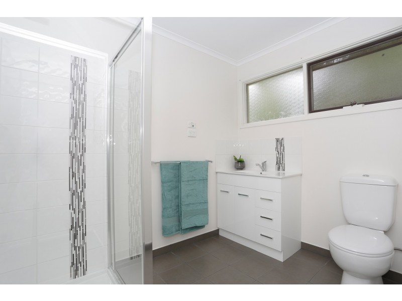 8 Berrys Road, Emerald VIC 3782