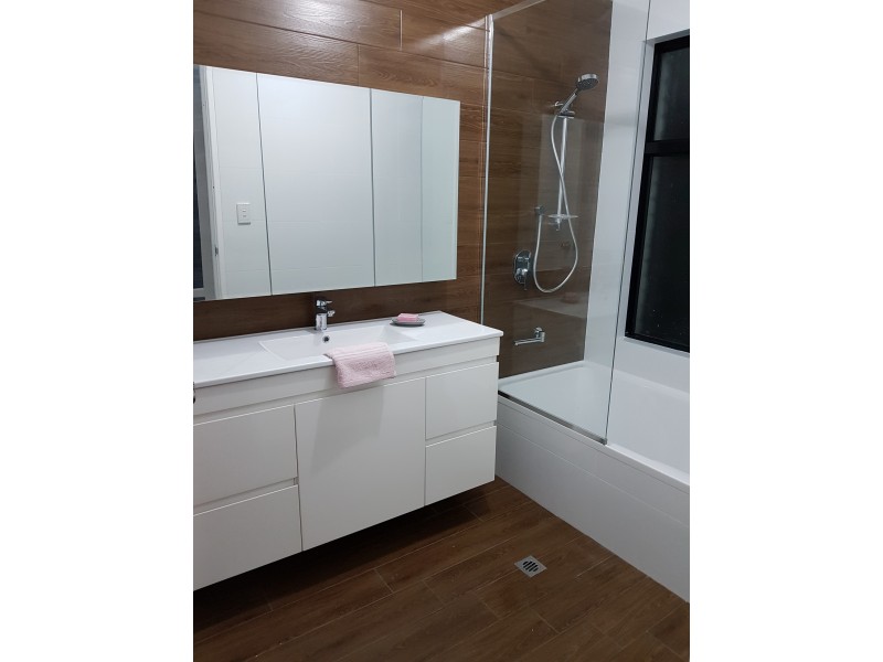 27 Opperman Place, Middle Swan WA 6056