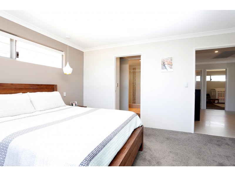 8B Holywell Street, South Bunbury WA 6230