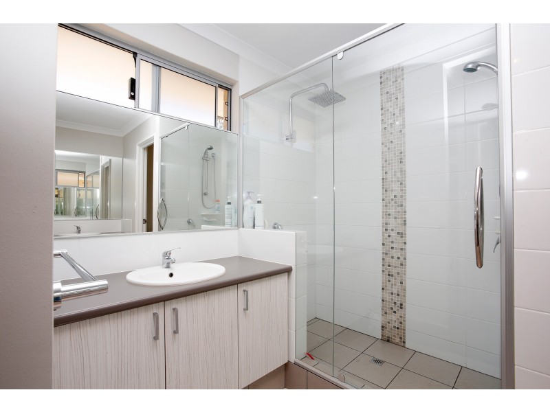 8B Holywell Street, South Bunbury WA 6230