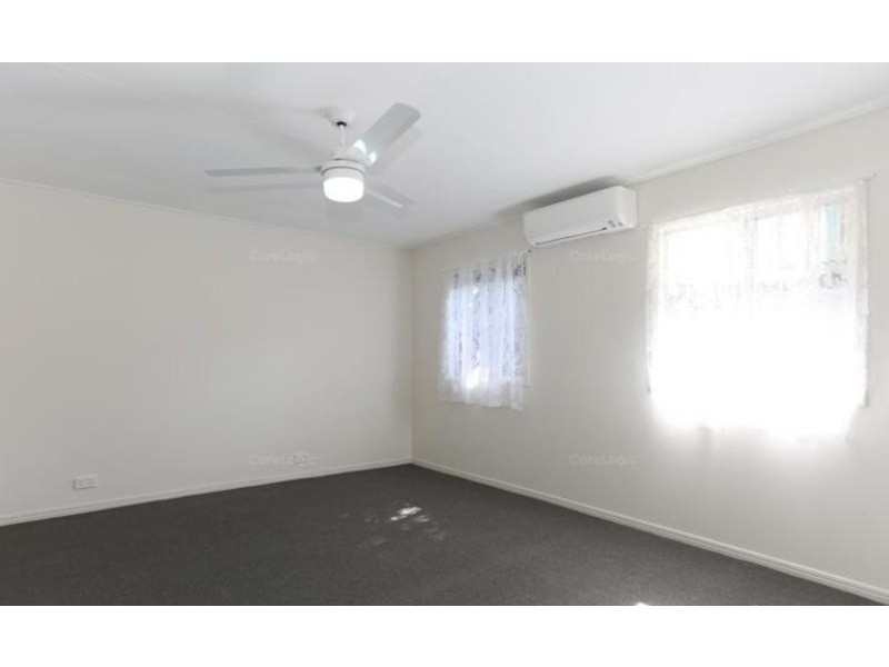 12 Pelican Street, Slade Point QLD 4740