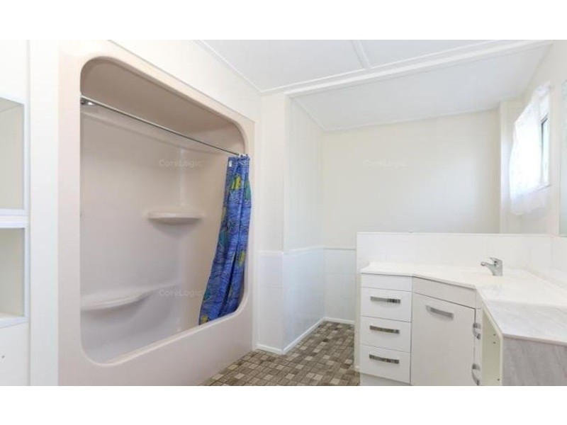12 Pelican Street, Slade Point QLD 4740