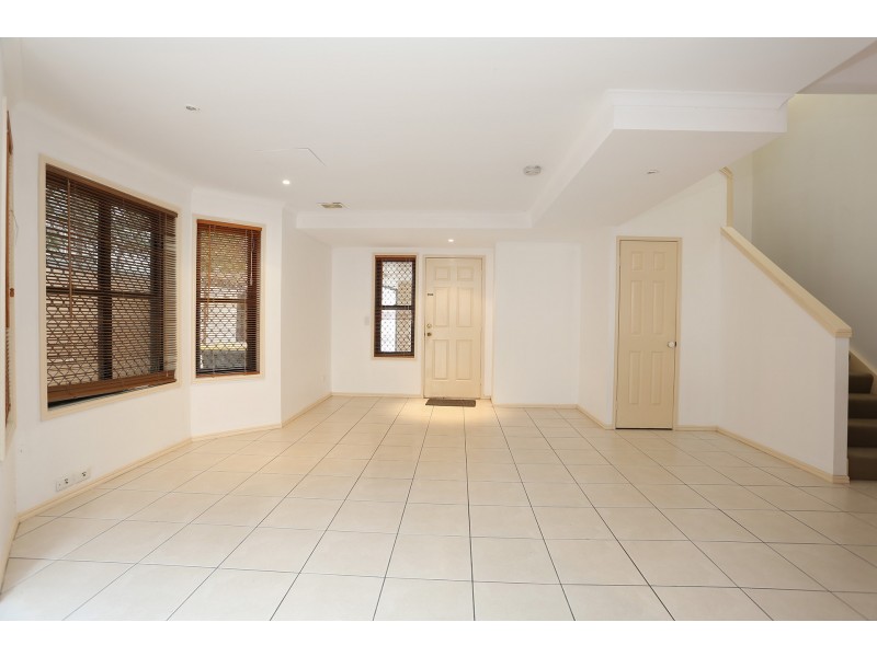 3/30 Rokeby Terrace, Taringa QLD 4068