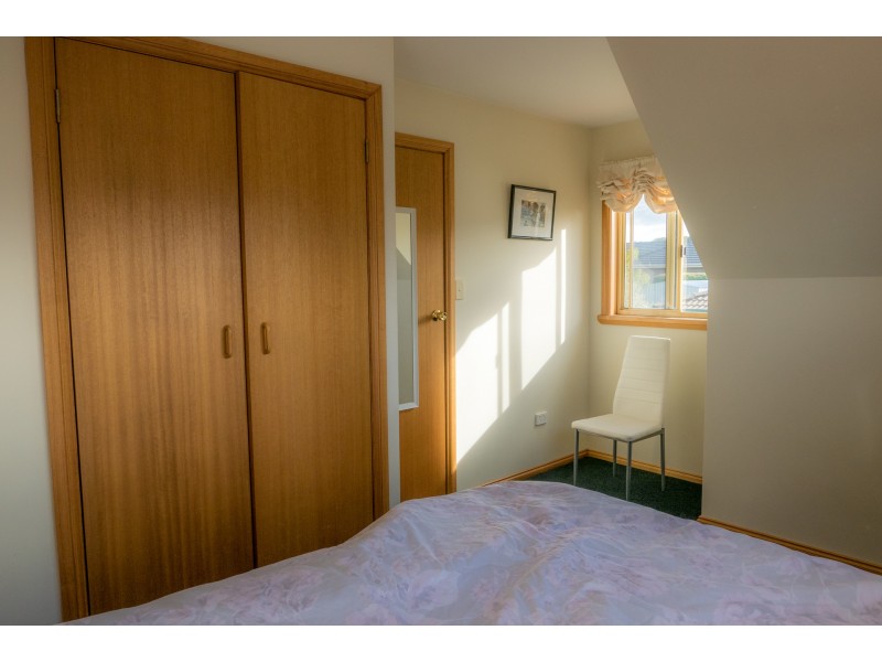 2/18 Walton Street, West Launceston TAS 7250