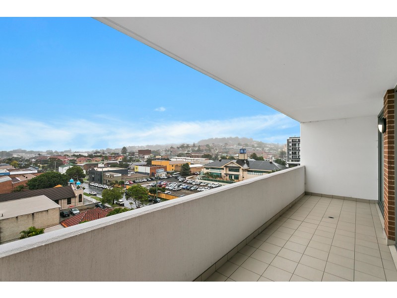 604/27 Atchison Street, Wollongong NSW 2500