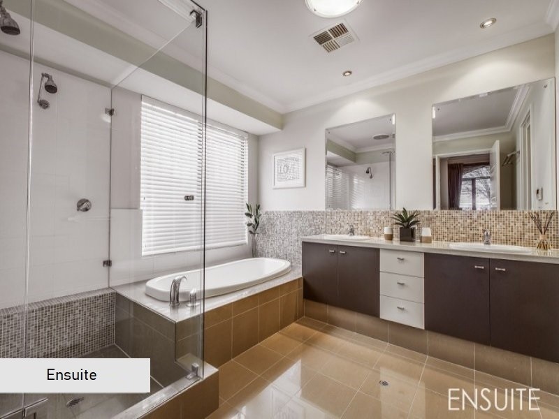 17 Wicklow Circle, Darch WA 6065