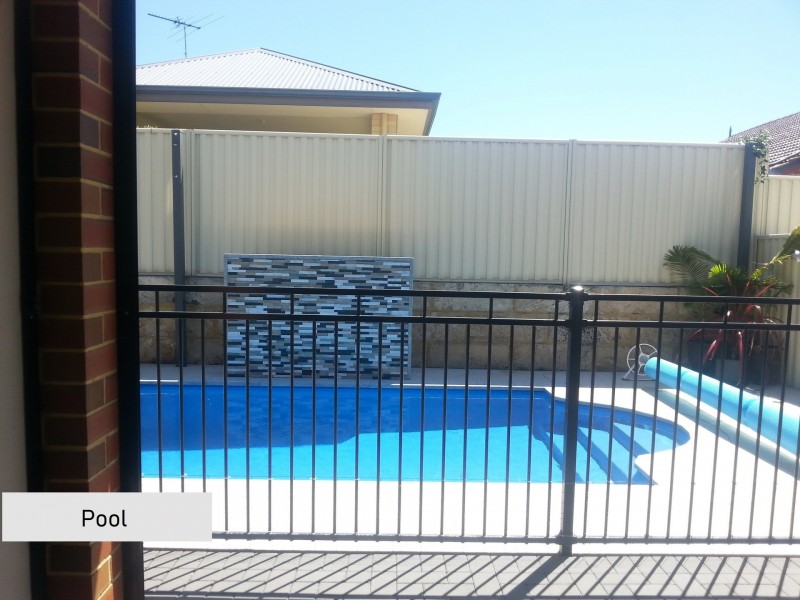 17 Wicklow Circle, Darch WA 6065