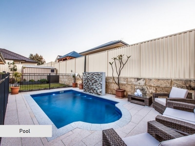 17 Wicklow Circle, Darch WA 6065