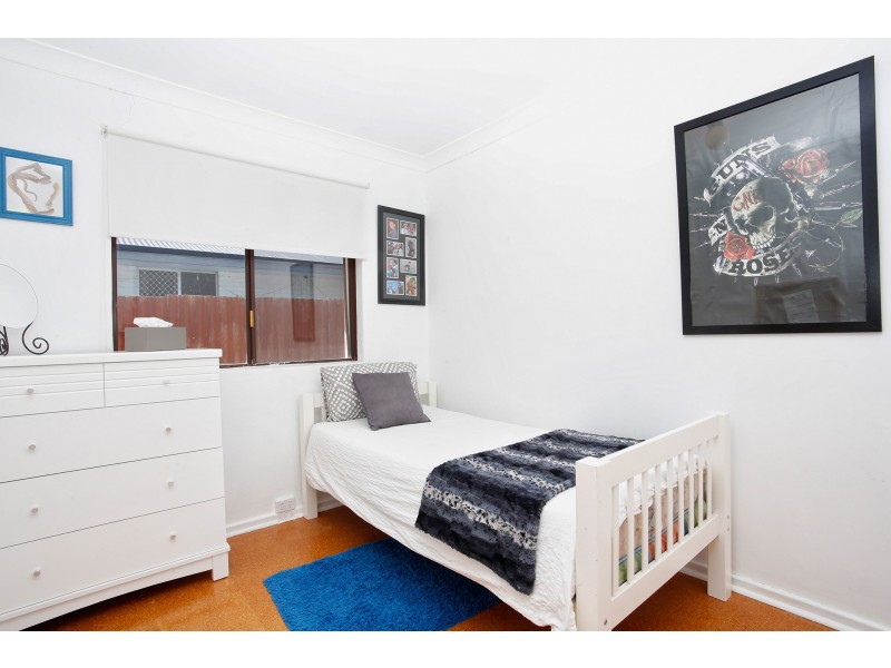 15 Blaxland Way, Padbury WA 6025