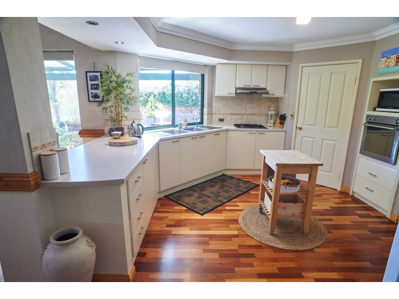 15 Greenwood Drive, Willyung WA 6330