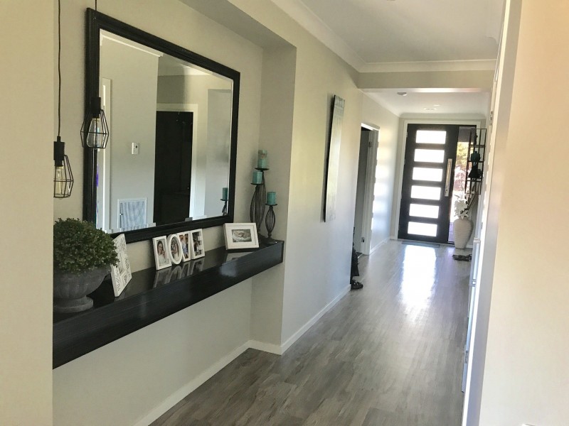 88 Moore st, Rosedale VIC 3847