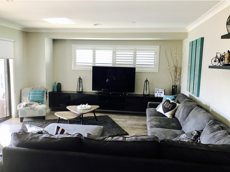 88 Moore st, Rosedale VIC 3847