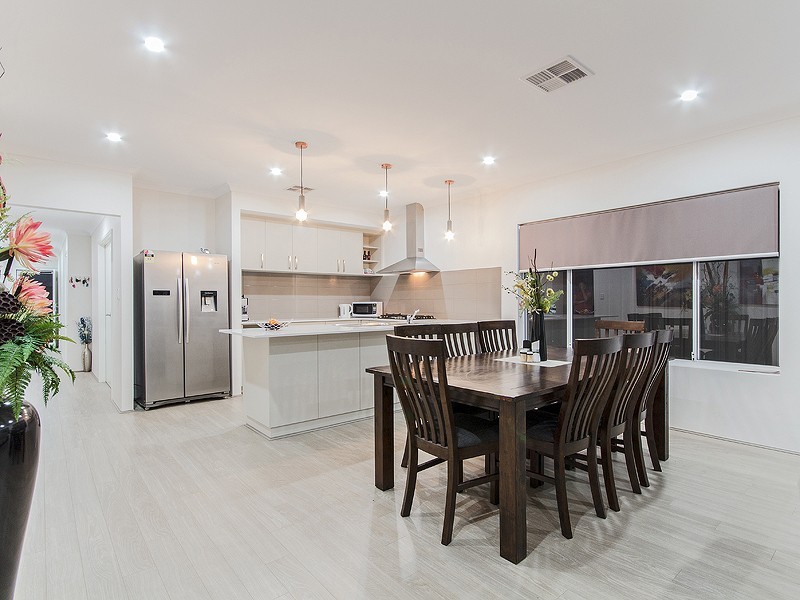 7 Egerton Road, Parmelia WA 6167