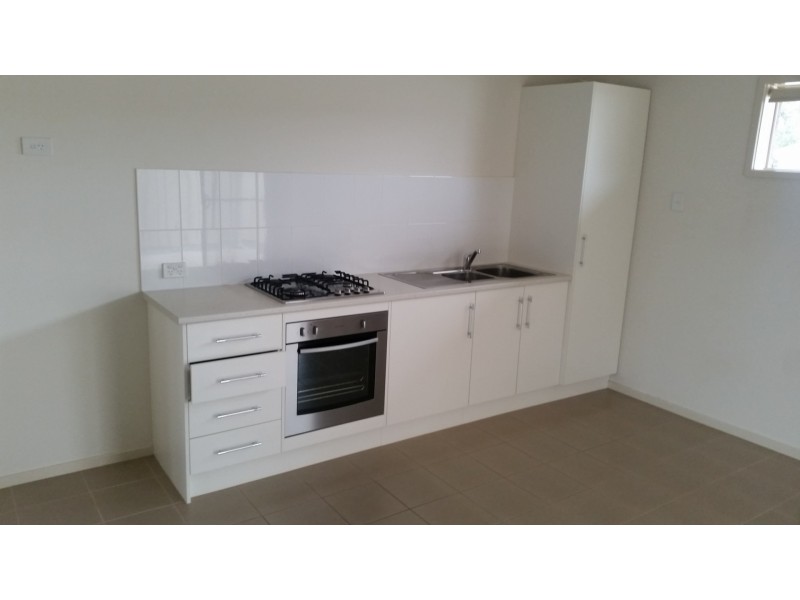 1 Woodrow Lane, Golden Grove SA 5125