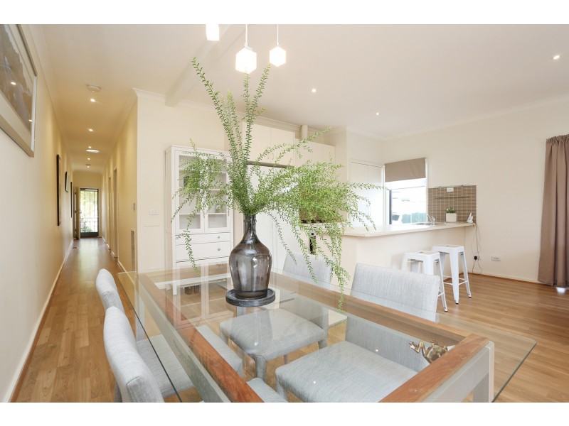 71 Porter Road, Heidelberg Heights VIC 3081