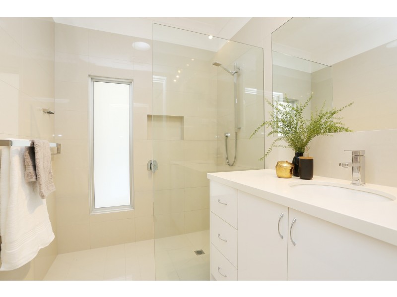71 Porter Road, Heidelberg Heights VIC 3081