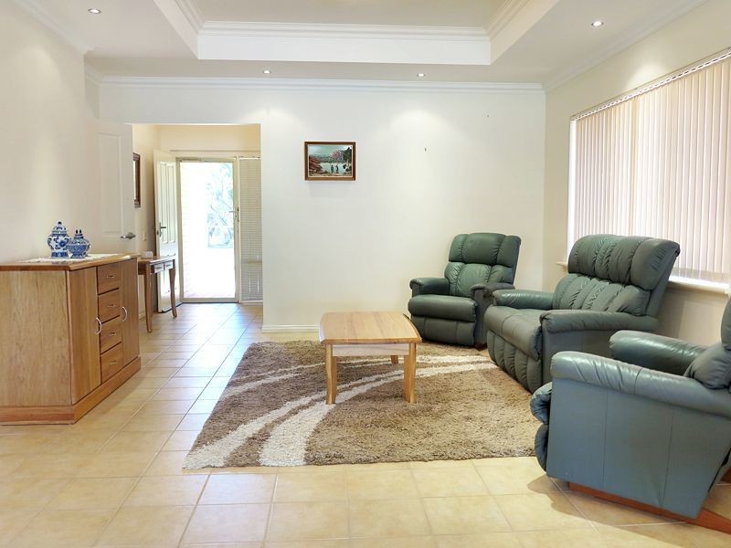 70 Caspian Drive, Wannanup WA 6210