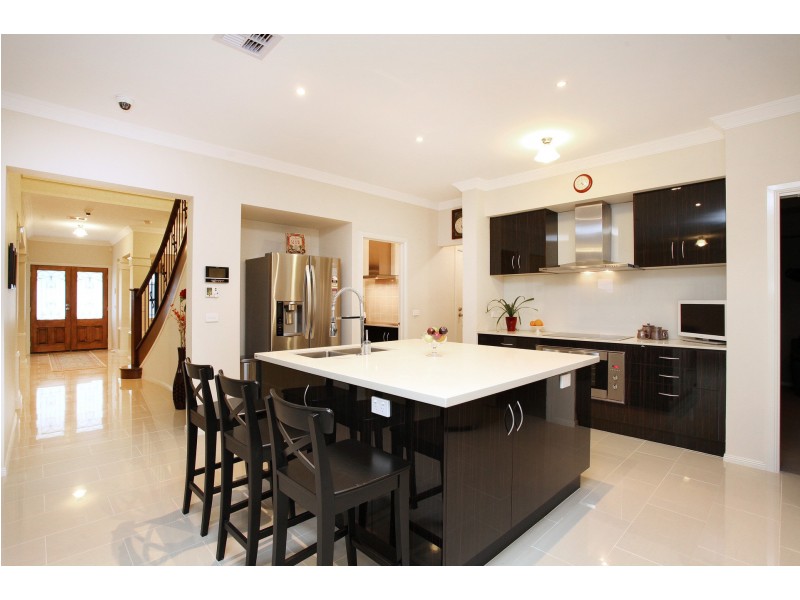 29 Positano Grove, Greenvale VIC 3059