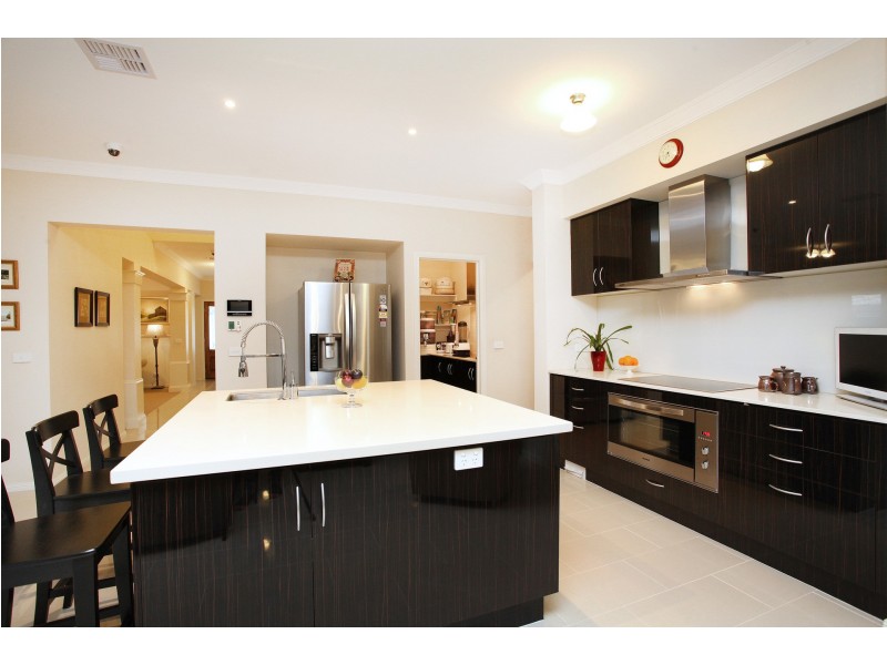 29 Positano Grove, Greenvale VIC 3059