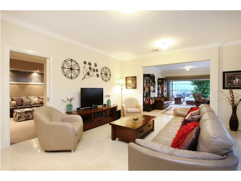 29 Positano Grove, Greenvale VIC 3059