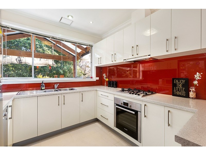 61 Rose Avenue, Templestowe Lower VIC 3107