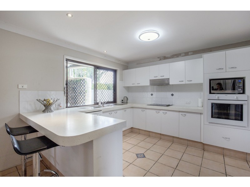 24 Ashford Road, Helensvale QLD 4212