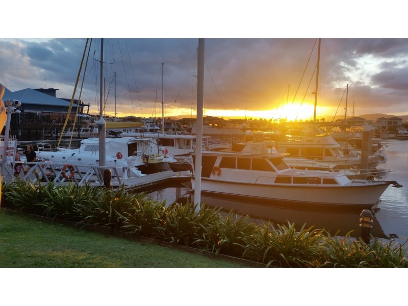 32 Babirra Street, Hope Island QLD 4212