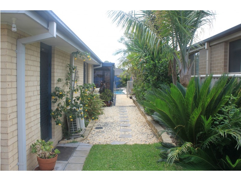 63 Ferraby Drive, Metford NSW 2323