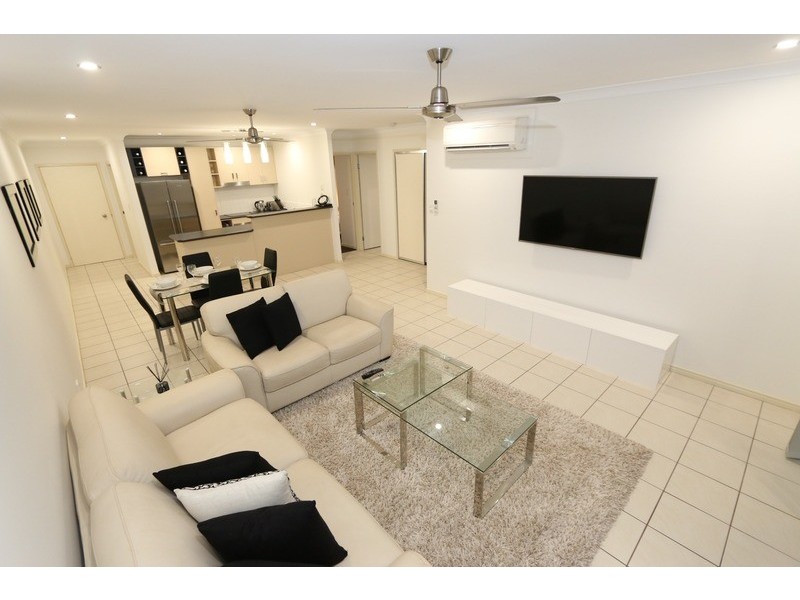 3/58 Redlynch Intake Road, Redlynch QLD 4870