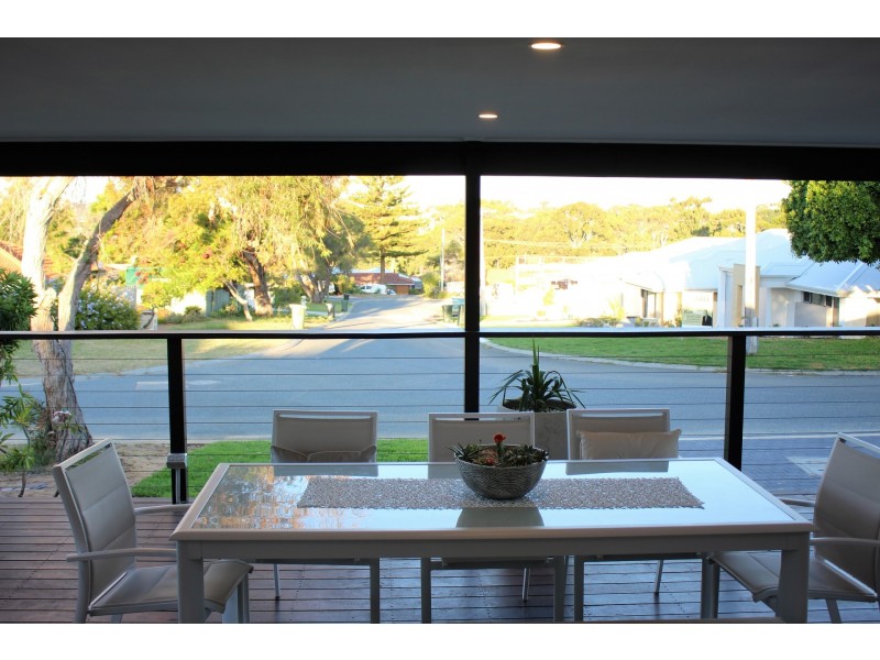 38 Barradine Way, Craigie WA 6025