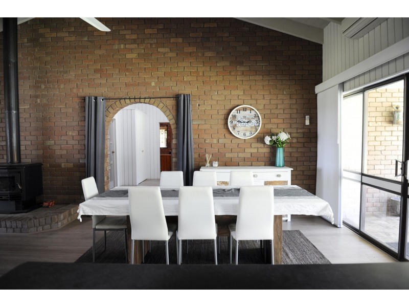 235 – 237 Edward street, Forbes NSW 2871