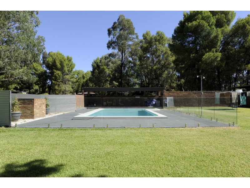 235 – 237 Edward street, Forbes NSW 2871