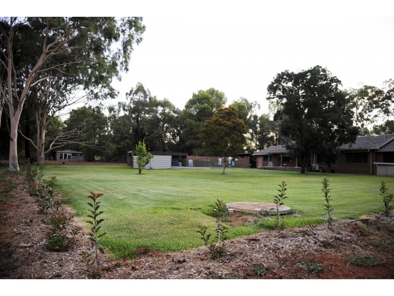 235 – 237 Edward street, Forbes NSW 2871