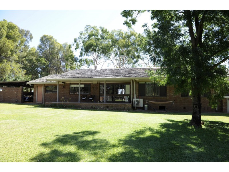 235 – 237 Edward street, Forbes NSW 2871