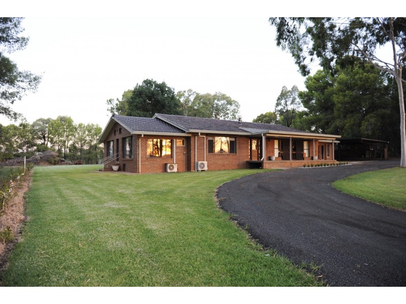 235 – 237 Edward street, Forbes NSW 2871